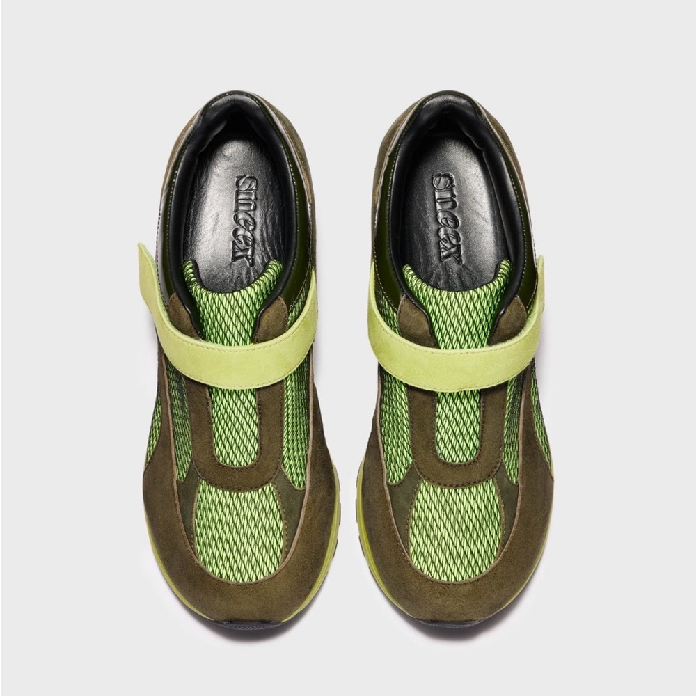 The Tepper in Lime Green - Picture 3 of 12